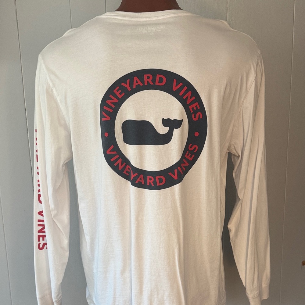 Vineyard Vines White and Red Long Sleeve Tee